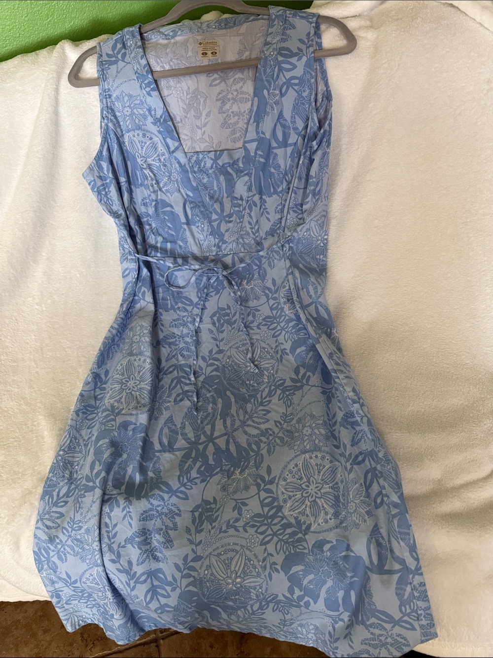Columbia Sportswear Company sleeveless dress.